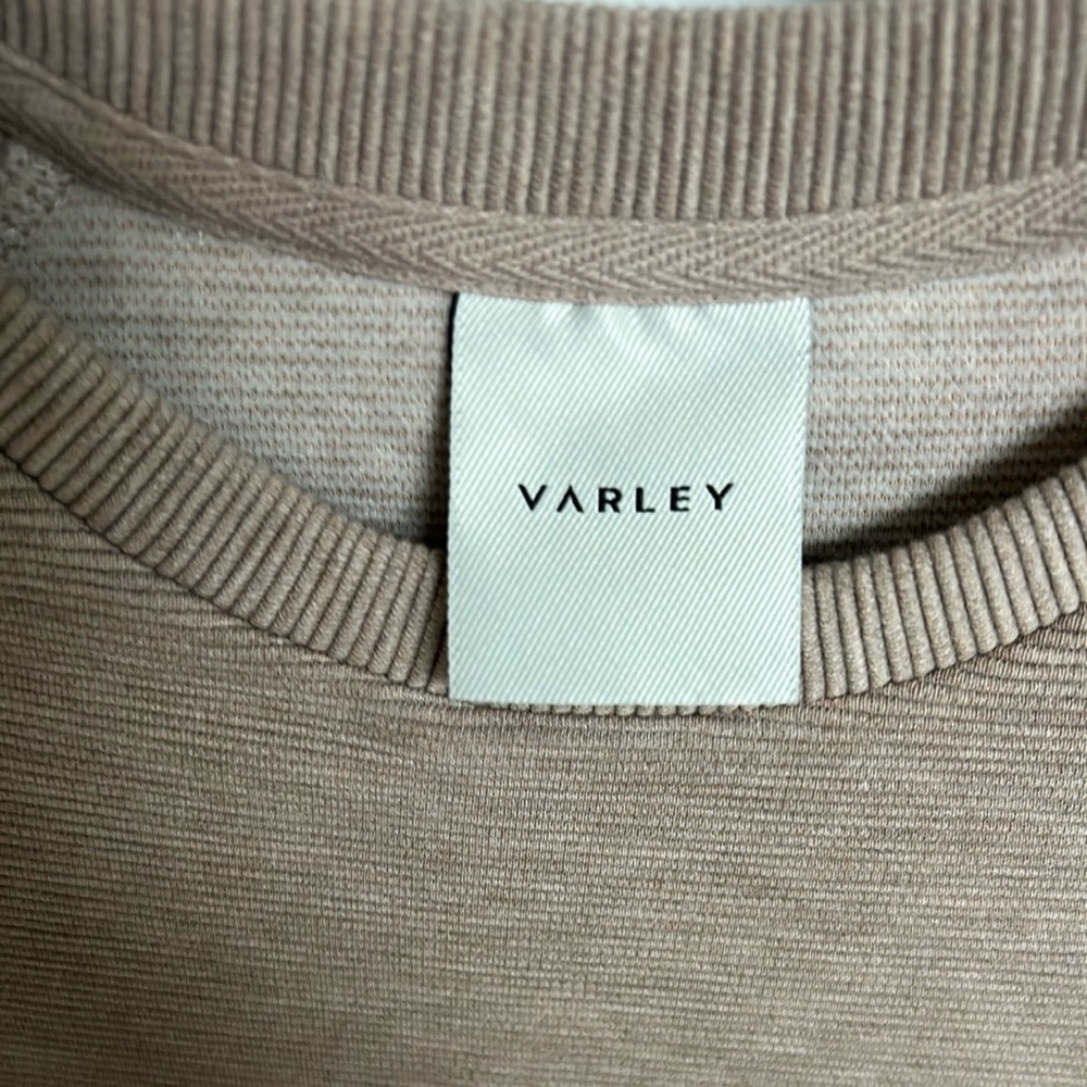 Varley Top - Picture 2 of 4